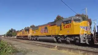 Union Pacific going west next to N Columbia BLVD in Portland Oregon Sept 25th 2018