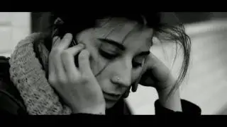 AKRO feat Julie Rens - BRUXELLES  PLURIELLE