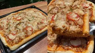 🍕 Family Size Pizza Recipe | Big, Cheesy & Perfect for Sharing 🍕