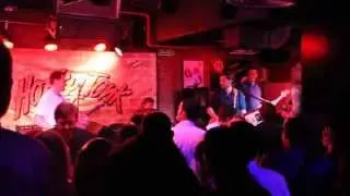 Enamorado de la moda juvenil. 4Lawyers en Honky Tonk 20 6 14