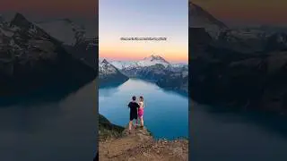 Summer hiking in Canada, you joining?🇨🇦🥾#britishcolumbia #hiking #adventuretravel #explorecanada