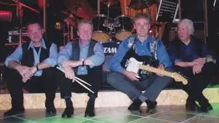 The Startracks - Be Friendly (Instrumental- Version mir Leadgitarre ) Slideshow