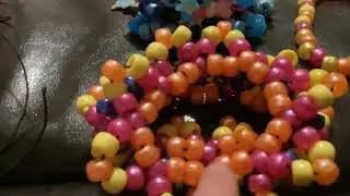 How to make a Kandi cuff [ mini rotater cuff ] (Sry I ran outta time)
