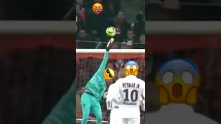 Keylor Navas Best saves ⚽️👍💯🌏 #football #goalkeepersaves #keylornavas