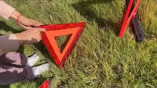 Road safety warning triangle