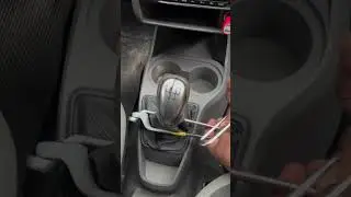 Smart car hack that everyone needs to know #USAConstruction #CarHack #BrilliantIdea