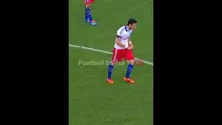 Hakan &Ccedil;alhanoğlu'nun 41 Metreden Borussia Dortmund'a Attığı Gol