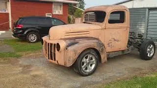 1947 Ford Jailbar Pickup chassis swap