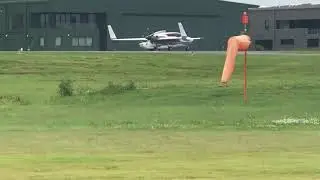 Velocity 173 RG-XL departing KVBT