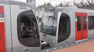 RET Metro 2*Type HSG3 komt aan op station Pijnacker Centrum richting Den Haag Centraal.