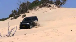 Land Rover Discovery in sand  ланд ровер и песок