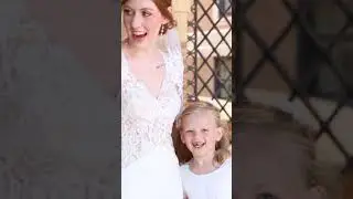 All the wedding day feels with this sweet flower girl 🥹