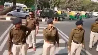 Ssc cgl live protest video on 02/03/2018 || police misbehaving on cgl aspirants