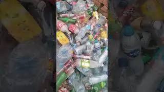 Pet botll mall and holl sell plastic pet botll and stak mall and holl sell mall pet botlll
