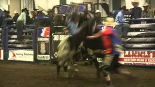 Cody Coverchuk vs. Vold's 801 South Side Fade. Lloydminster, SK (PBR) '13