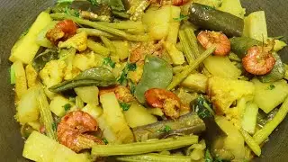 শীতের পাঁচমিশালি সবজি দিয়ে চিংড়ি মাছের মজাদার তরকারি।