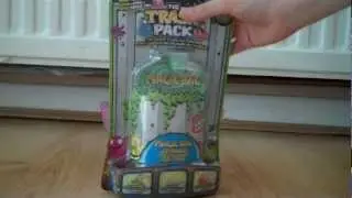 opening trash pack magic bag