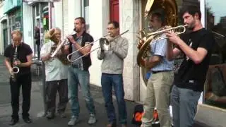 La fanfarbrut &agrave; la fete de la musique Lille 2012