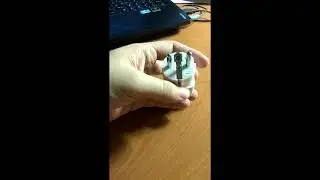 Plug to Universal US UK AU Adapter