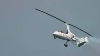Gyrocopter At The Torbay Airshow 2016