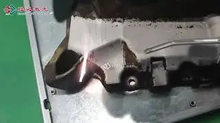 300W flat-top laser cleaner for cleaning oil stains on aluminum alloy gearbox