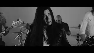 BEDROOM DOOR | THE LONELY ONES