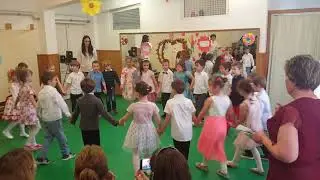 Velencei Meseliget Óvoda Anyák napja 2019. Nyuszi csoport