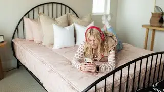 Meet Kaylee! (Pink Zipper Bedding By Beddy's)
