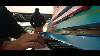 Cool piano at the Dublin Airport 