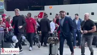 Alabama arrives at Sanford Stadium to face Georgia
