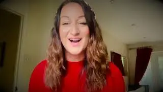 Simone Kay Singing 'Isn't She Lovely'