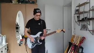 Yamaha Pacifica EG 112