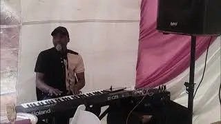 Yiyo Lenhliziyo engonisayo/Bosala bejabula by Lungisani Jiyane 