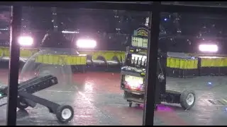 FUN in LAS VEGAS - BATTLEBOTS DESTRUCTATHON - NIGHTMARE VS SLOT MACHINE