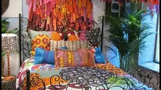 Eclectic and Maximalist Decor Bedroom Interior Design Ideas
