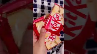 Kitkat white #unwrap #snap #asmr