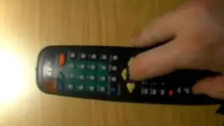 URC-900 Универсальный TV / VCR / HiFi / DVD / CD /