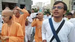 Nagar Sankirtan with Radheshyam Prabhu and Sanatan Dhrama Prabhu @ISKCONNVCCPune #harekrishna
