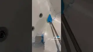 🛁 NOW THIS IS HOW YOU CLEAN YOUR BATH! 🛁