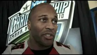 11.23.10 - LAS VEGAS RB MARCEL SHIPP TALKS AT UFL CHAMPIONSHIP GAME MEDIA DAY.mov