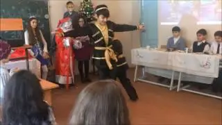 227 sayli tam orta mekteb Yeni il senliyi Riyaziyyat muellimi Vekilov Rasimaga