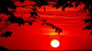 Why Sun appears Red at sunrise and sunset🌄 || scattering of light #shortsyoutube#ytviral #yttools🌄&diams;️