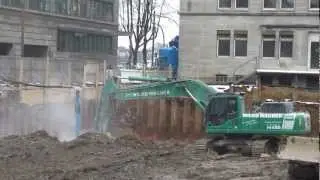 KOMATSU PC450 BAGGER MIT BETONFR&Auml;SE ABBRUCH BAUSTELLE DREAM MACHINES