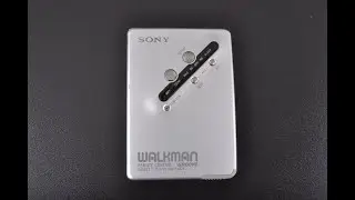 Sony Walkman WM EX674 Silver