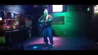 Damian Tiner - Noize4Totz - Solo Set - Frogees Bar - Apple Valley CA