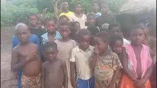 Crian&ccedil;as da casa de ora&ccedil;&atilde;o s&oacute; jesus salva Mo&ccedil;ambique &Aacute;frica 