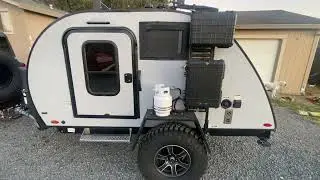 Bronco raptor with Bushwacker￼ HD 10 overland set up￼