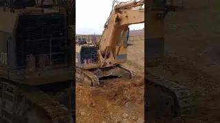 Big earthmovers #shorts #bigmachine
