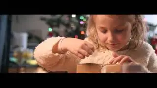 Royal Mail - Xmas Stamps Girl