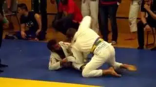 Sean Coates vs Robert Galluccio  - English BJJ Open 2015 - Purple Adult - Open